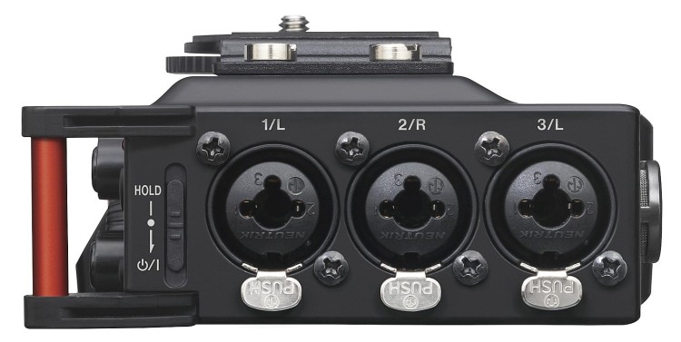 dr-70d_right.jpg