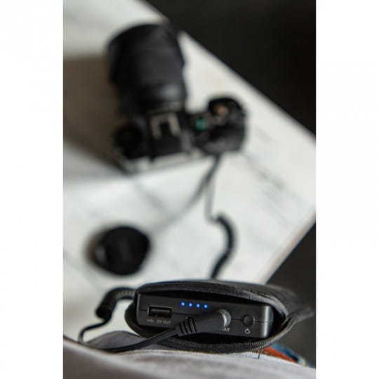 power-bank-newell-pb-fz100-z-adapterem-akumulatorowym-do-sony (4).jpg