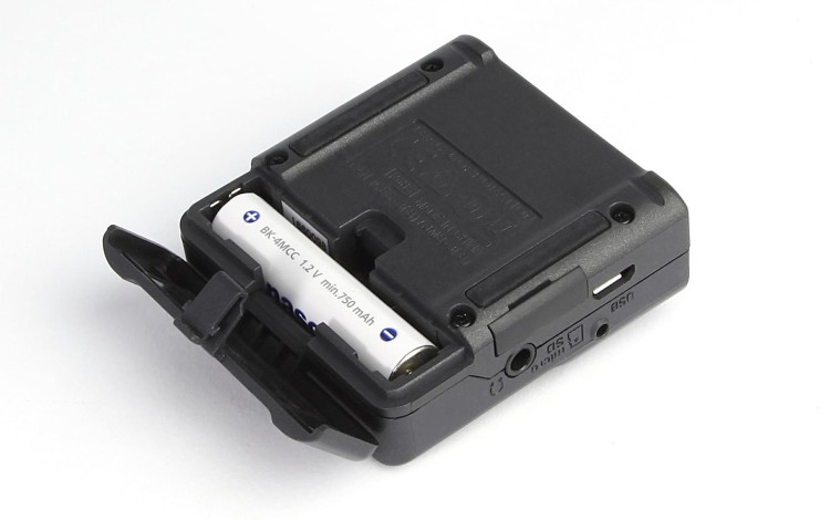dr-10l_battery.jpg
