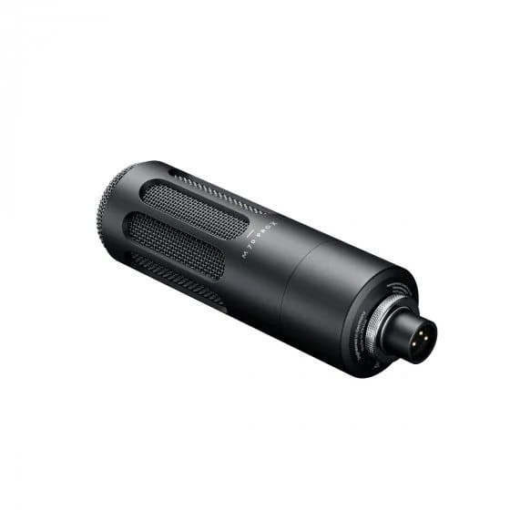 beyerdynamic-m-70-pro-x-perspective-1.jpg