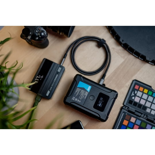 akumulator-newell-bp-150-lcd-v-mount (9).jpg