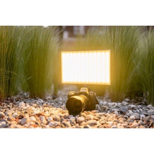 lampa-led-newell-rgb-w-rangha-max-xl (12).jpg