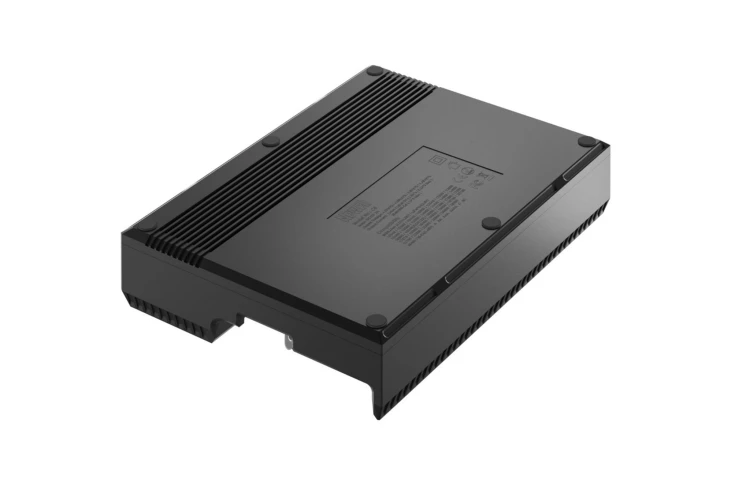 ładowarka-newell-smart-c8-do-akumulatorów-nimh-li-ion (1).jpg